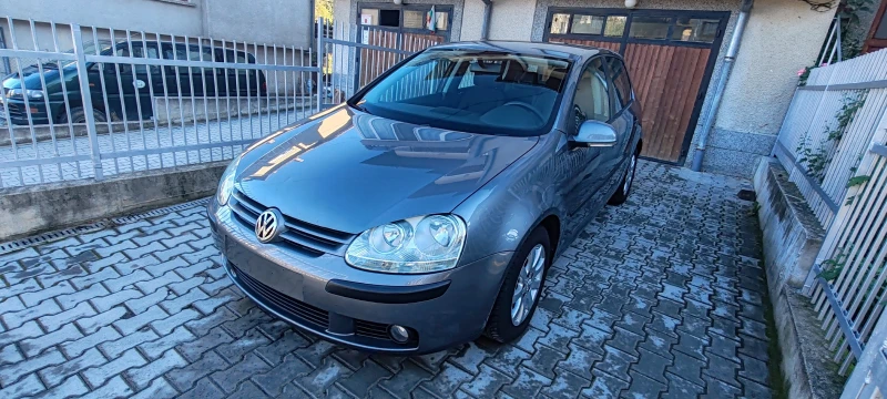 VW Golf, снимка 2 - Автомобили и джипове - 47746497