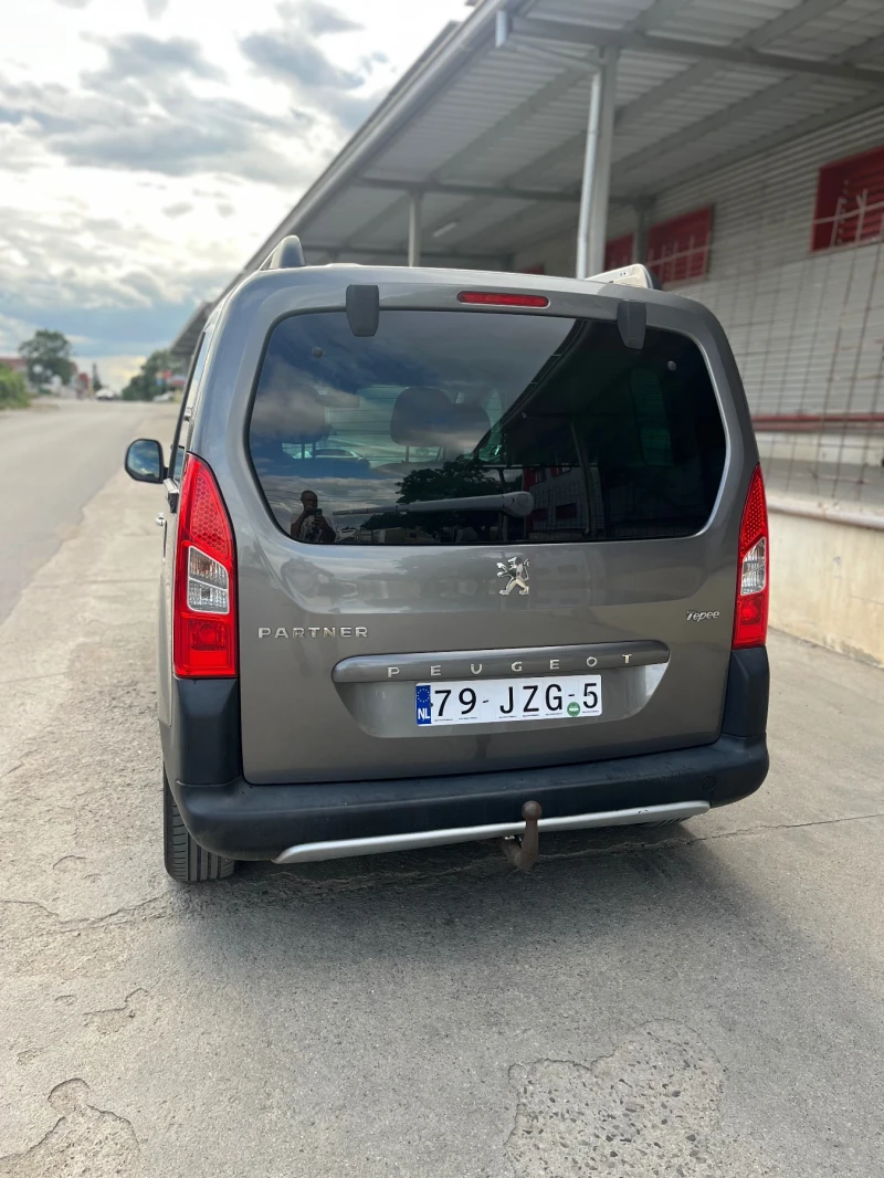 Peugeot Partner 1.6 16v ГАЗ, снимка 4 - Автомобили и джипове - 52851450