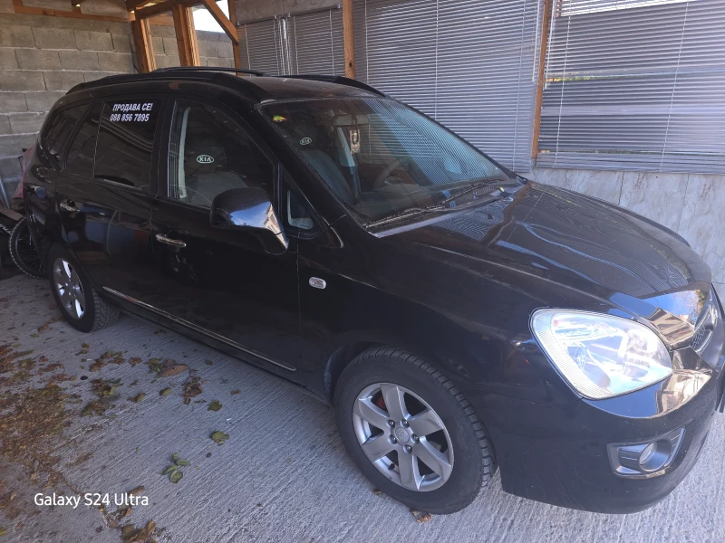 Kia Carens, снимка 4 - Автомобили и джипове - 52474432