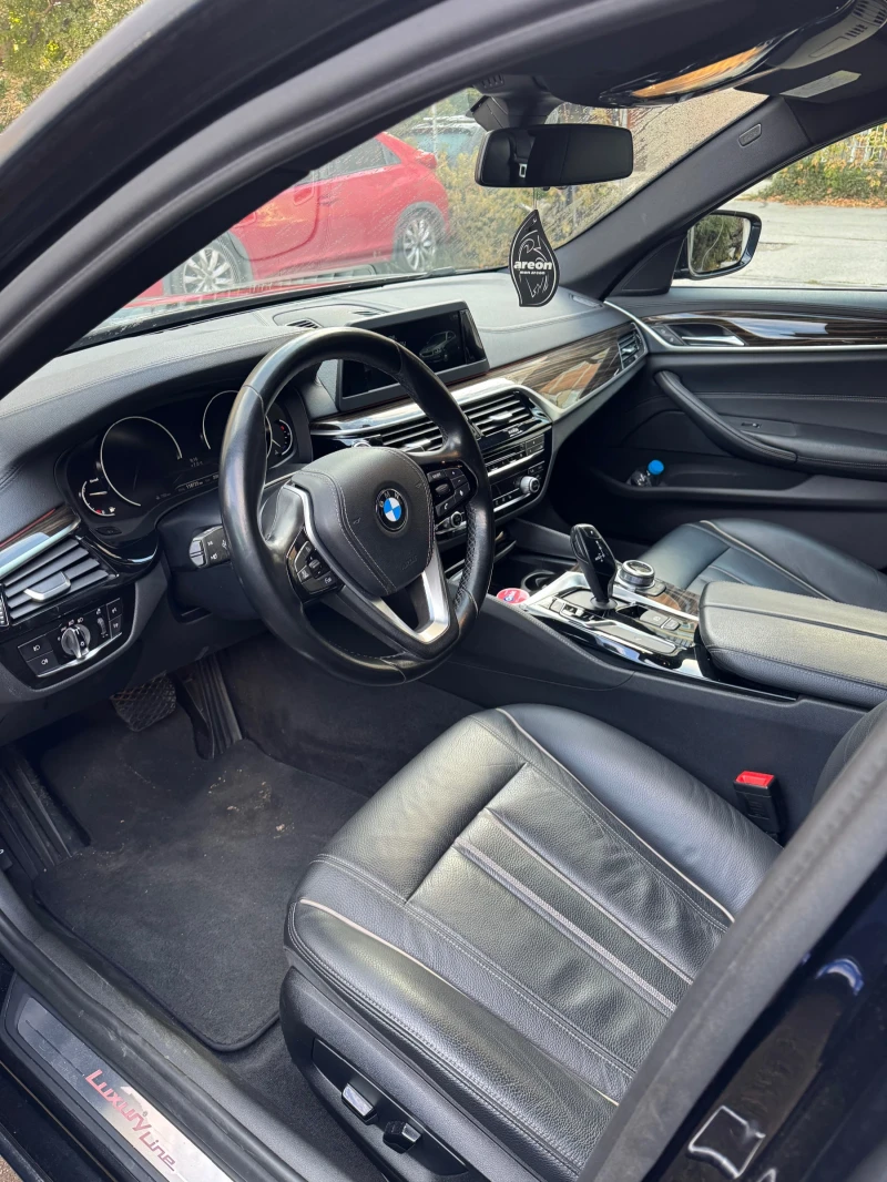 BMW 520 luxury line, снимка 10 - Автомобили и джипове - 51949222