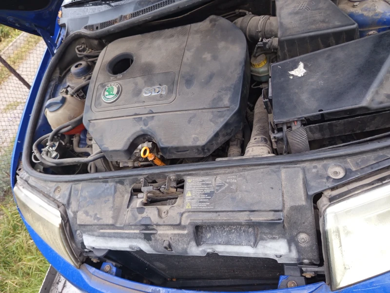 Skoda Fabia 1.9SDI 64, снимка 8 - Автомобили и джипове - 52340141