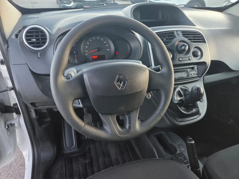 Renault Kangoo 1.5 dci 3 МЕСТА, снимка 12 - Автомобили и джипове - 52420774