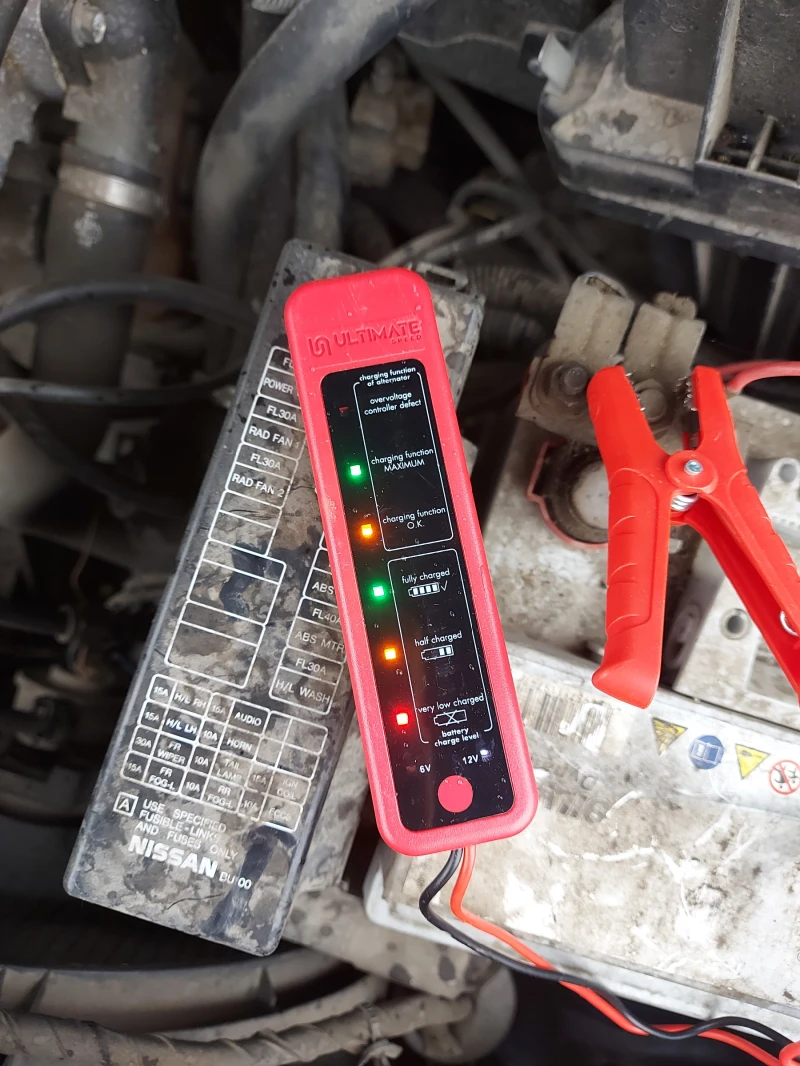 Nissan Almera tino, снимка 14 - Автомобили и джипове - 52916254