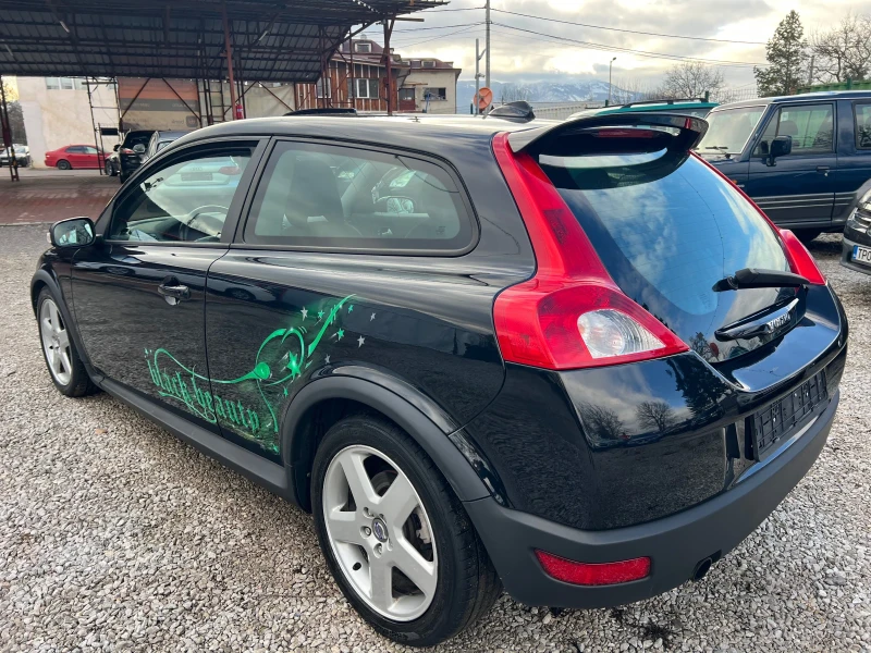 Volvo C30 Т5 Coupe 2.5T* ШВЕЙЦАРИЯ* , снимка 8 - Автомобили и джипове - 53099147