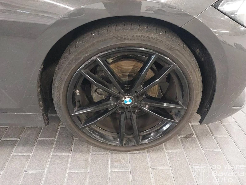 BMW 320 d xDrive M Sport Paket, снимка 16 - Автомобили и джипове - 53227342