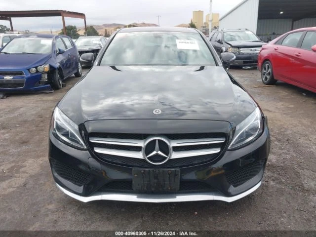 Mercedes-Benz C 300, снимка 2 - Автомобили и джипове - 48586452