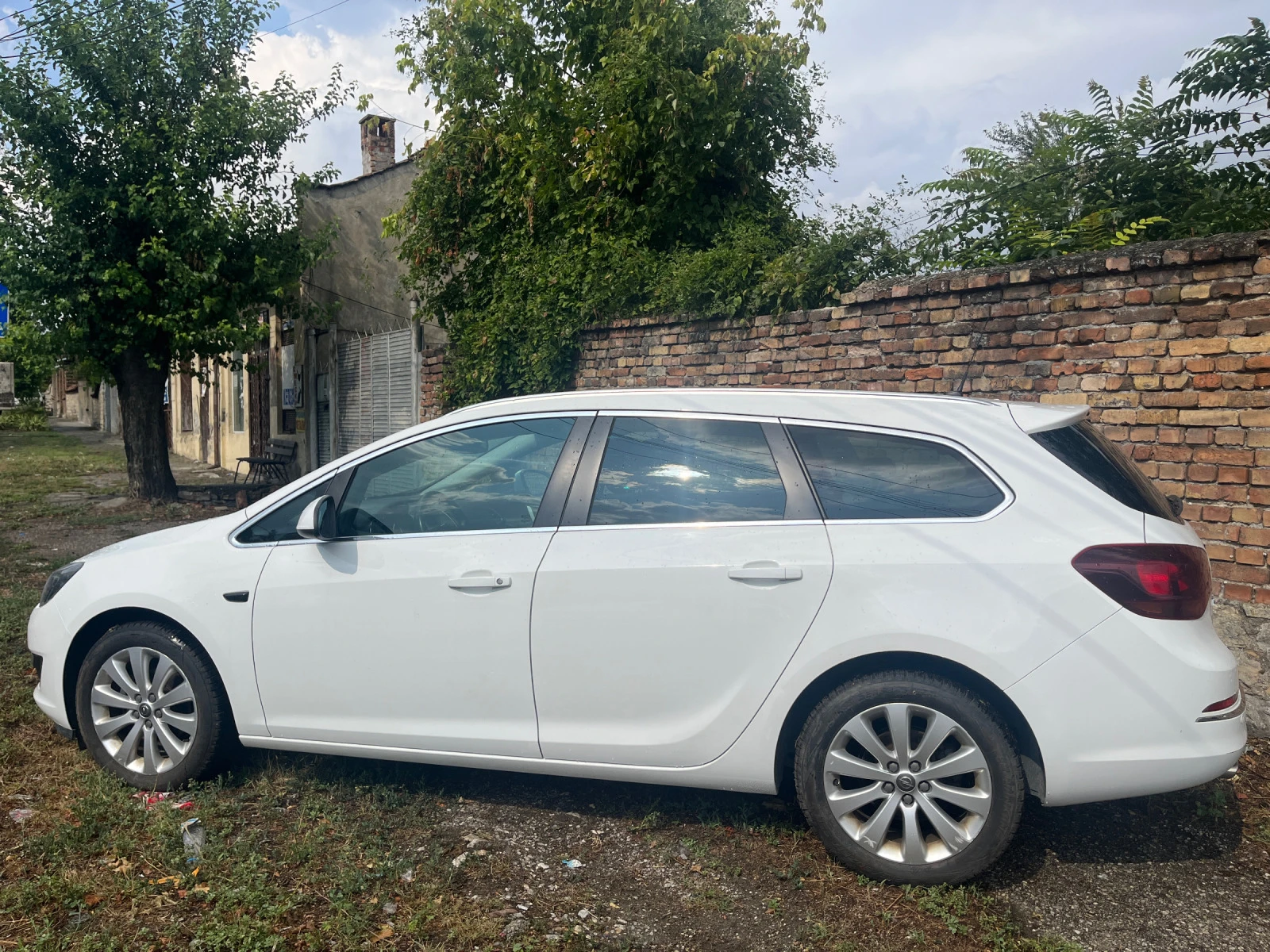 Opel Astra 1.4 с фабрична газова уредба  - изображение 5