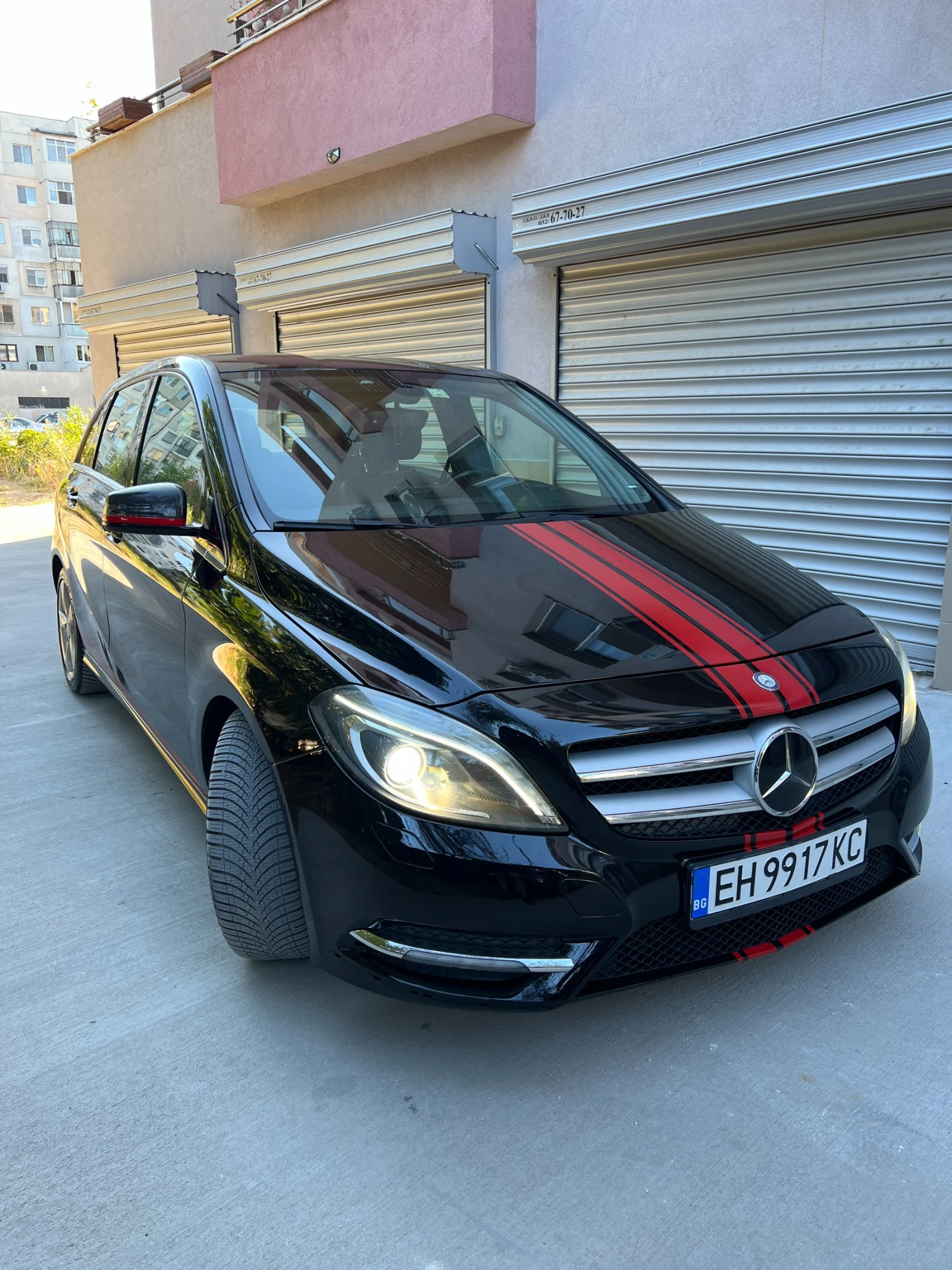 Mercedes-Benz B 180 CDI DCT Red Edition - изображение 5