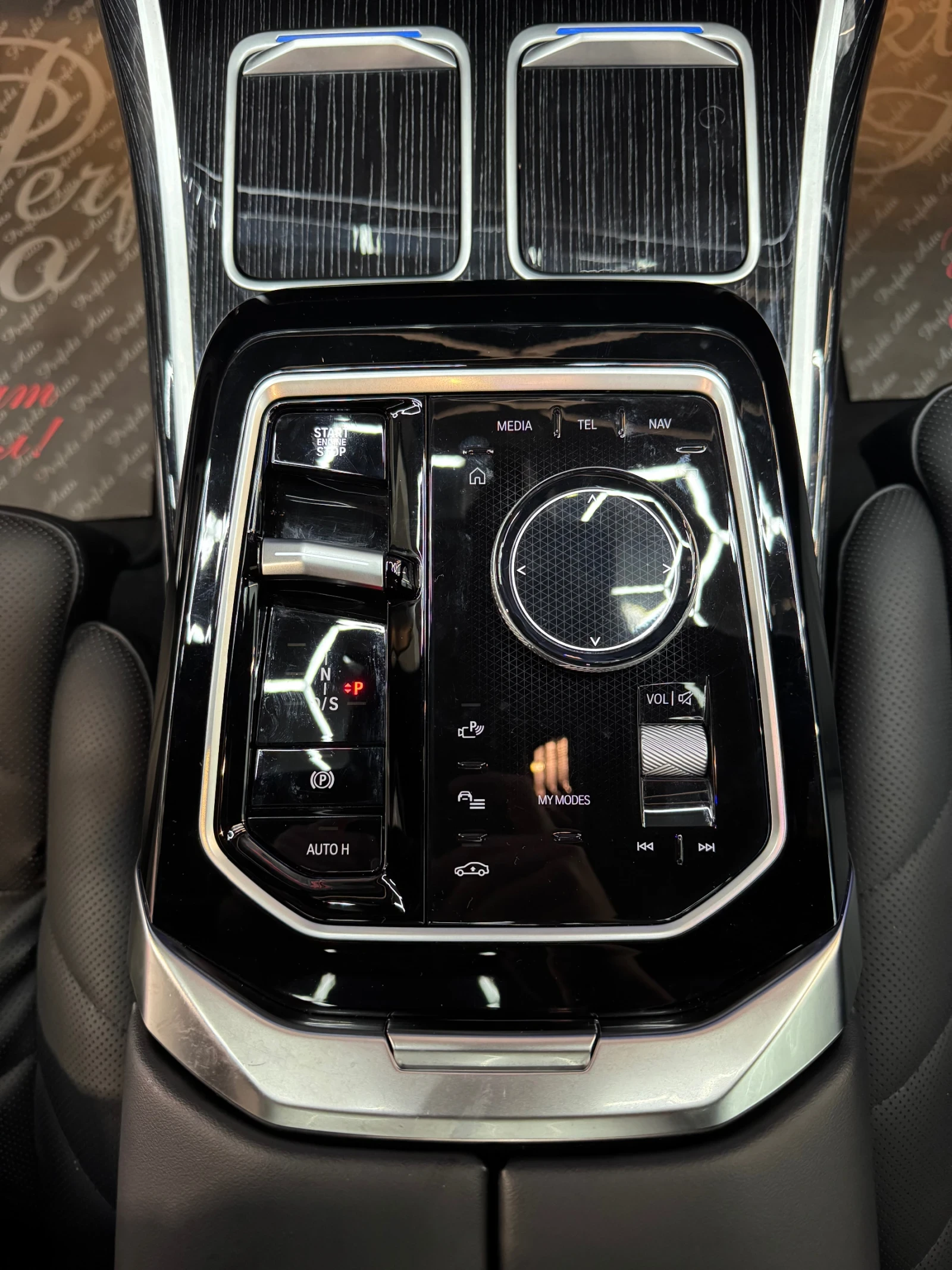 BMW 740 d xDrive * M PACKET * BOWERS&WILKINS* Панорама*  - изображение 9