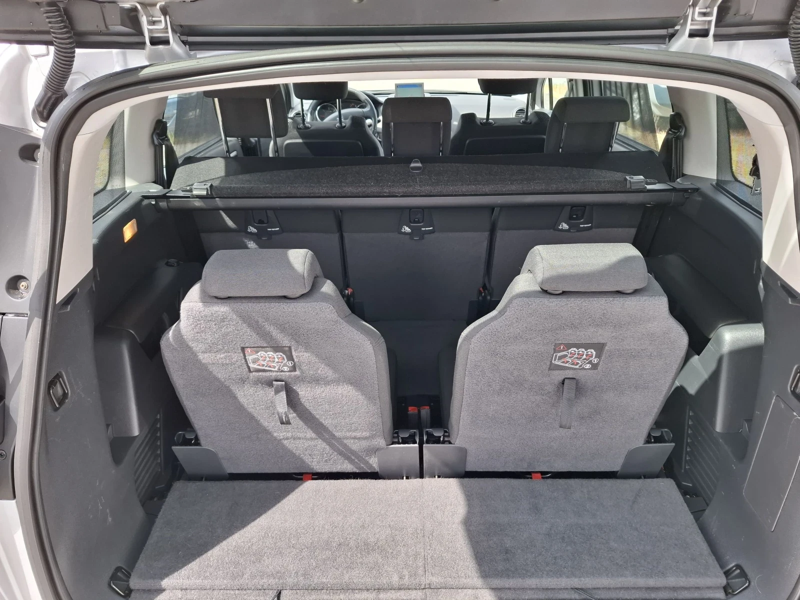 Peugeot 5008 1, 6HDI-114ps-Euro 5-Navi, 6+ 1 | Mobile.bg   12