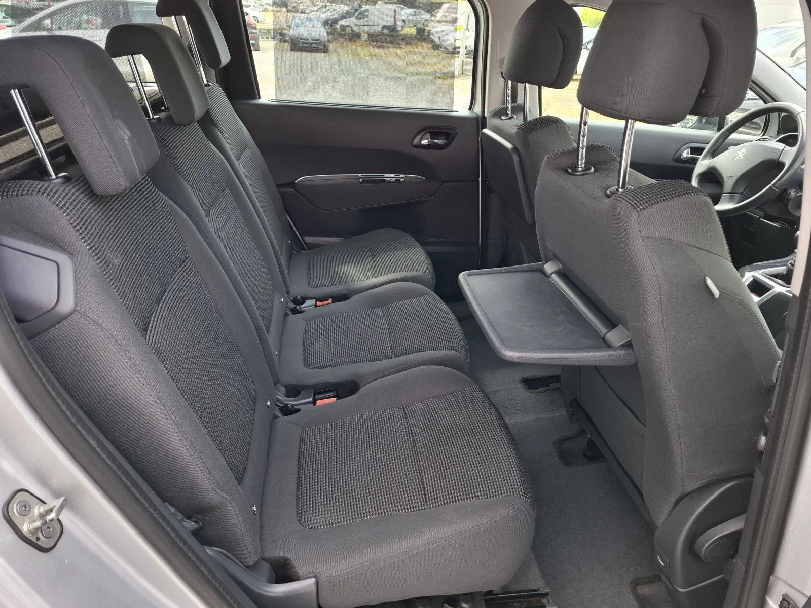 Peugeot 5008 1, 6HDI-114ps-Euro 5-Navi, 6+ 1 | Mobile.bg   11