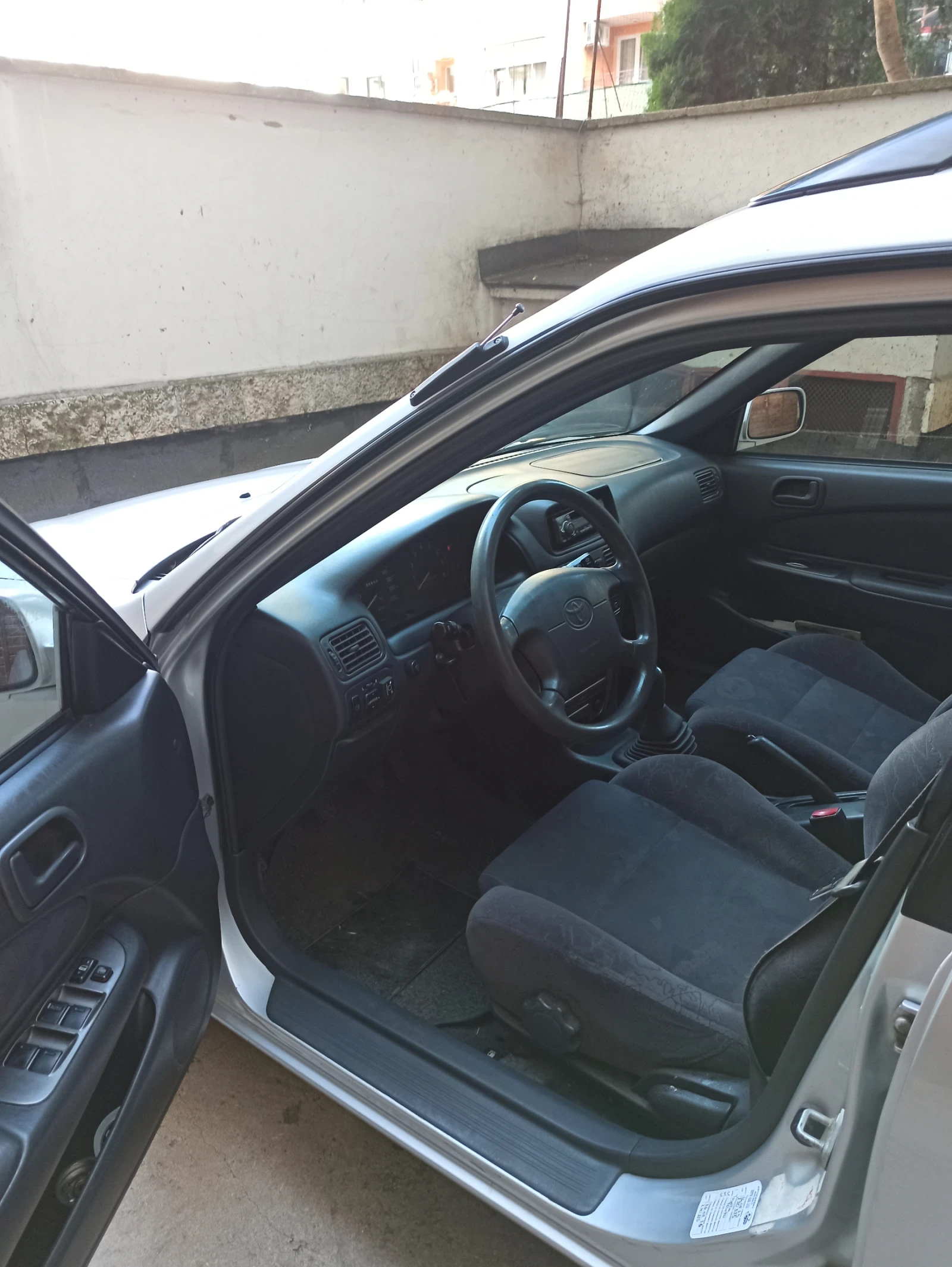 Toyota Corolla  - изображение 8