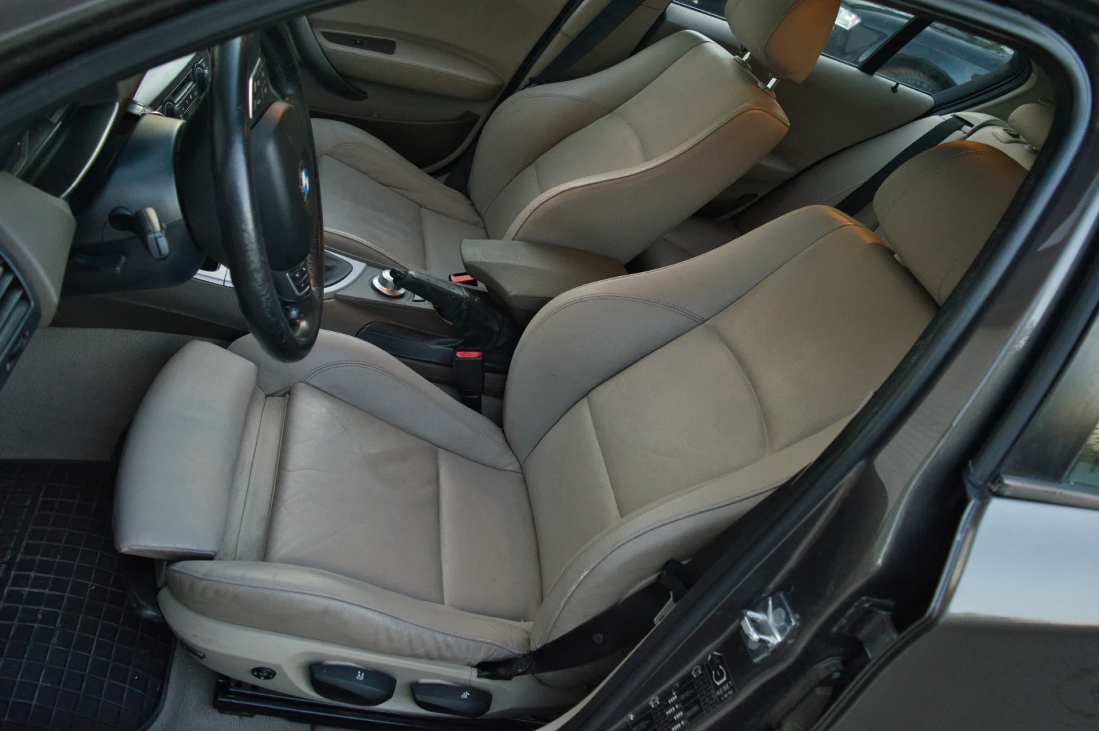 BMW 120  - изображение 8