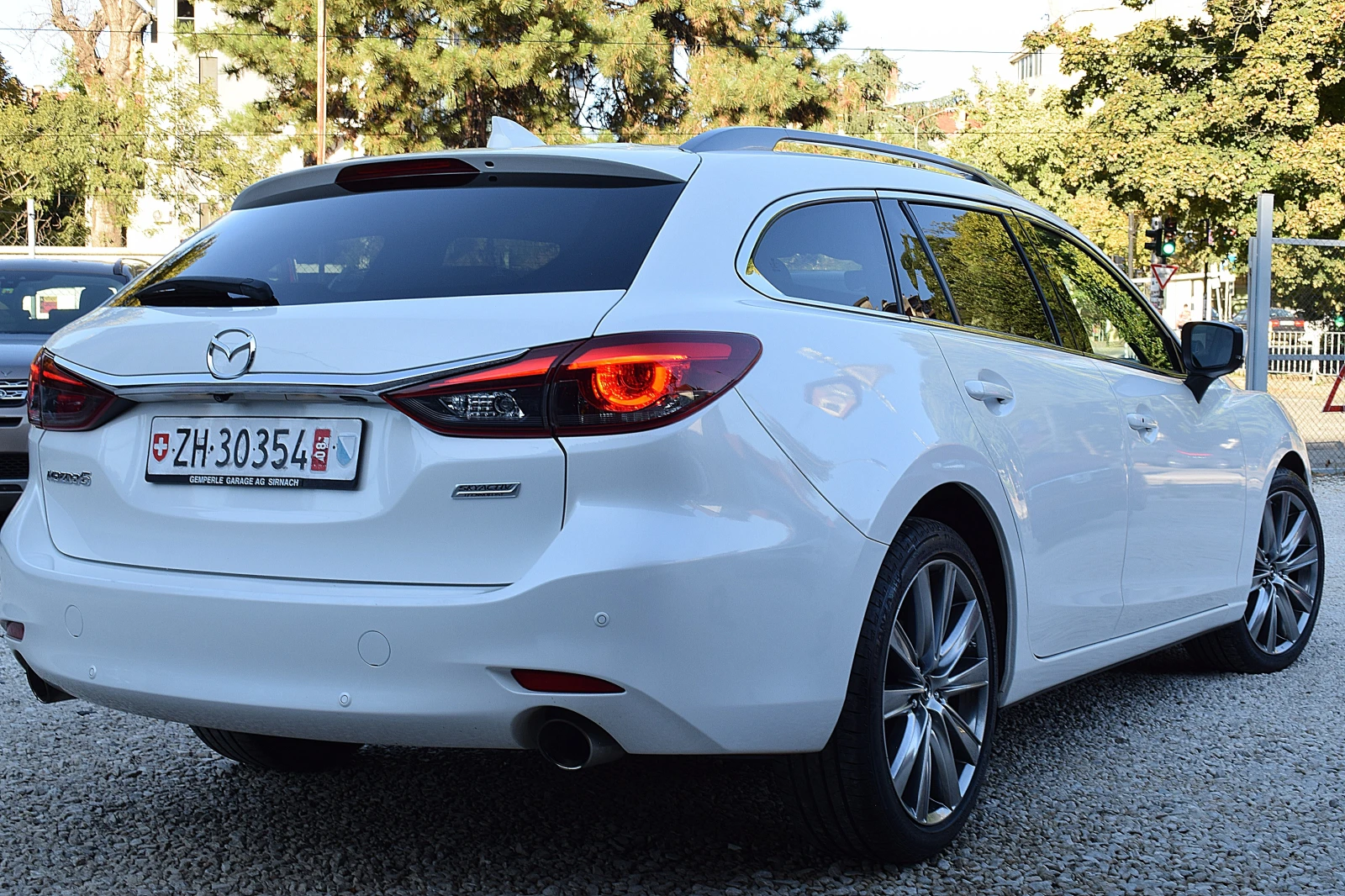 Mazda 6 2.5ШВЕЙЦАРИЯ-TAKUMI/ДИСТРОНИК/LANE ASSIST/360 - изображение 4