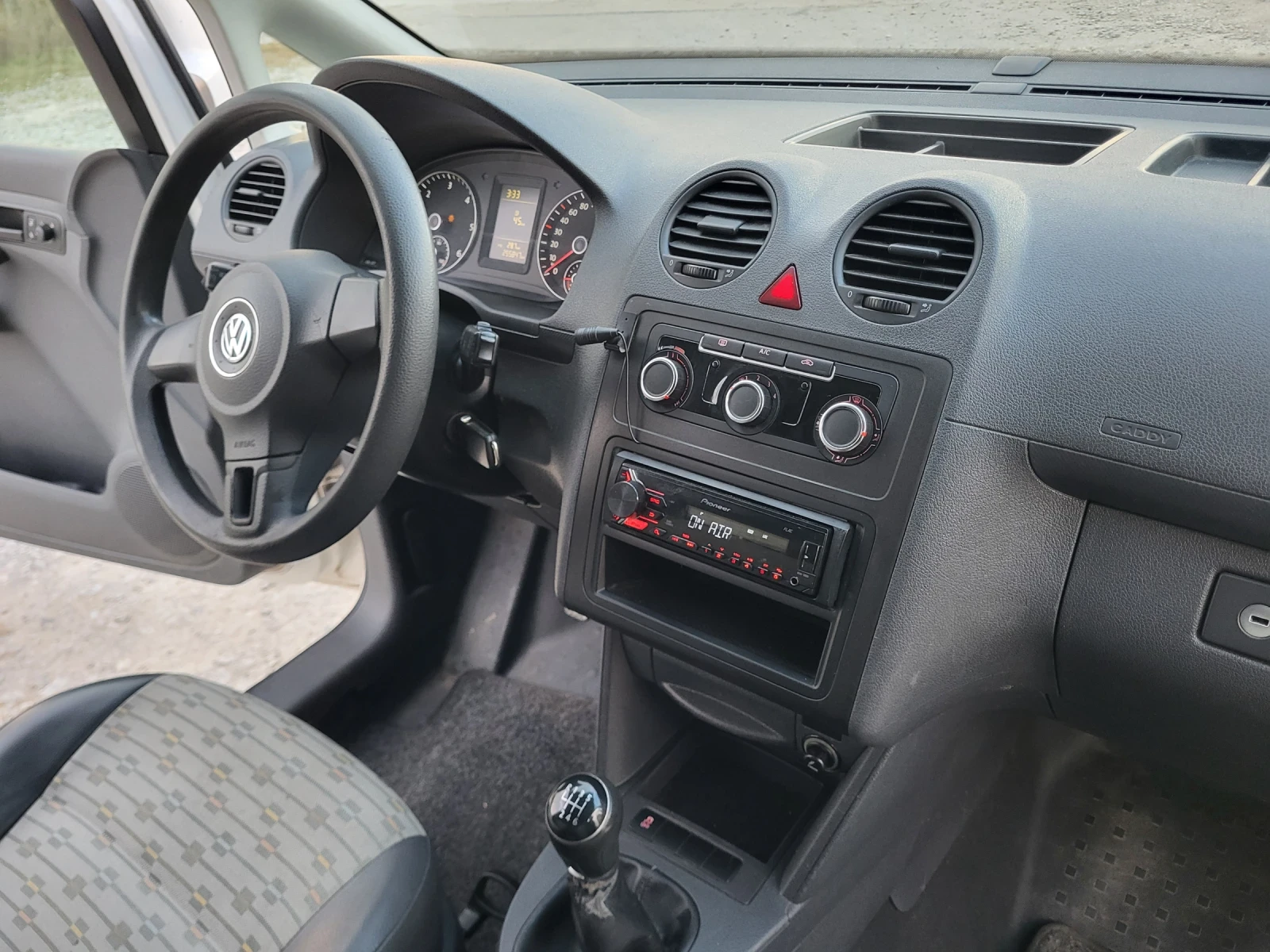 VW Caddy 2.0TDI-140k.МАКСИ | Mobile.bg — изображение 12