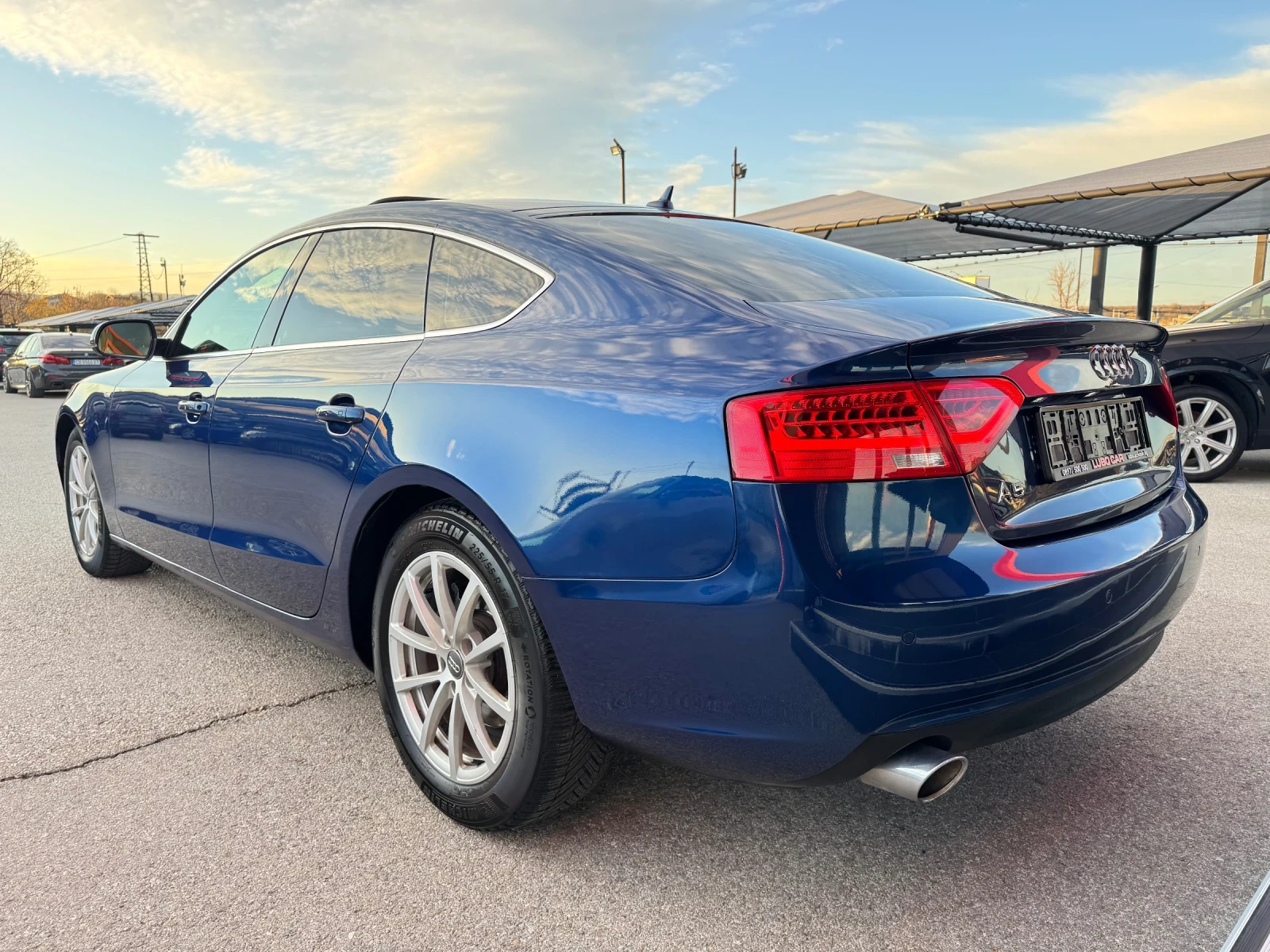 Audi A5 3.0TDI-FACELIFT-LED-AUT-NAVI-ПОДГРЕВ-ШИБЕДАХ - изображение 3