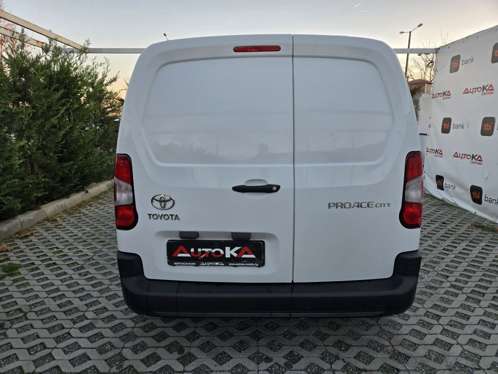 Toyota Proace City 1.5D4d-102кс= 147.000км= АВТОПИЛОТ= СЕРВ.ИСТОРИЯ - изображение 4