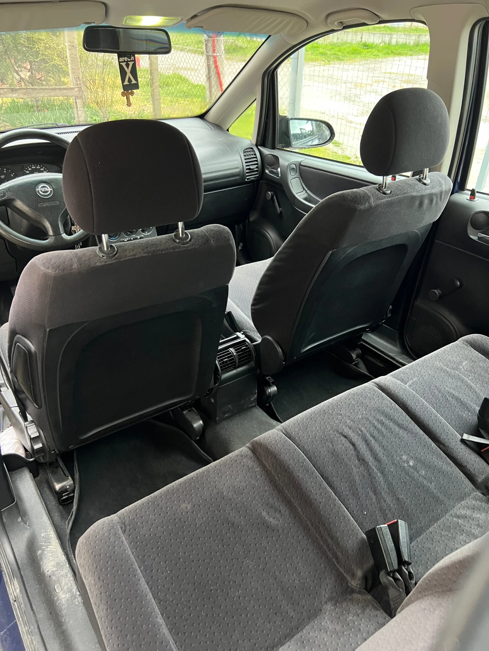 Opel Zafira 1, 8 125, снимка 9 - Автомобили и джипове - 54008850