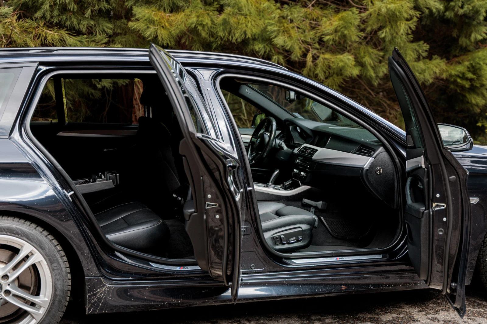 BMW 520 F11, снимка 10 - Автомобили и джипове - 54020327