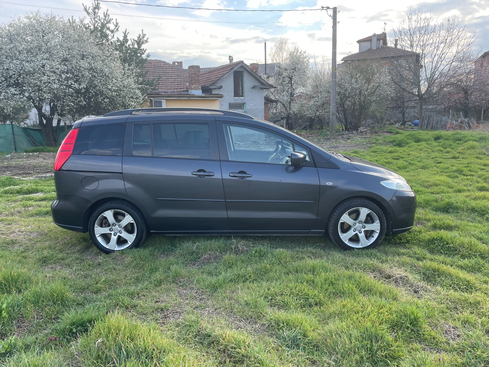 Mazda 5, снимка 4 - Автомобили и джипове - 54029373