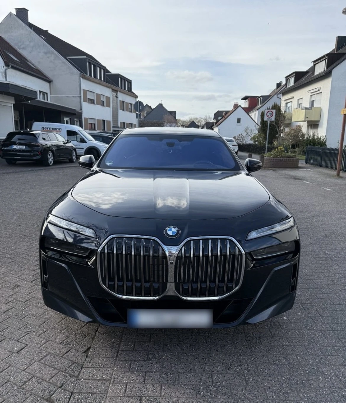 BMW 740 4.0