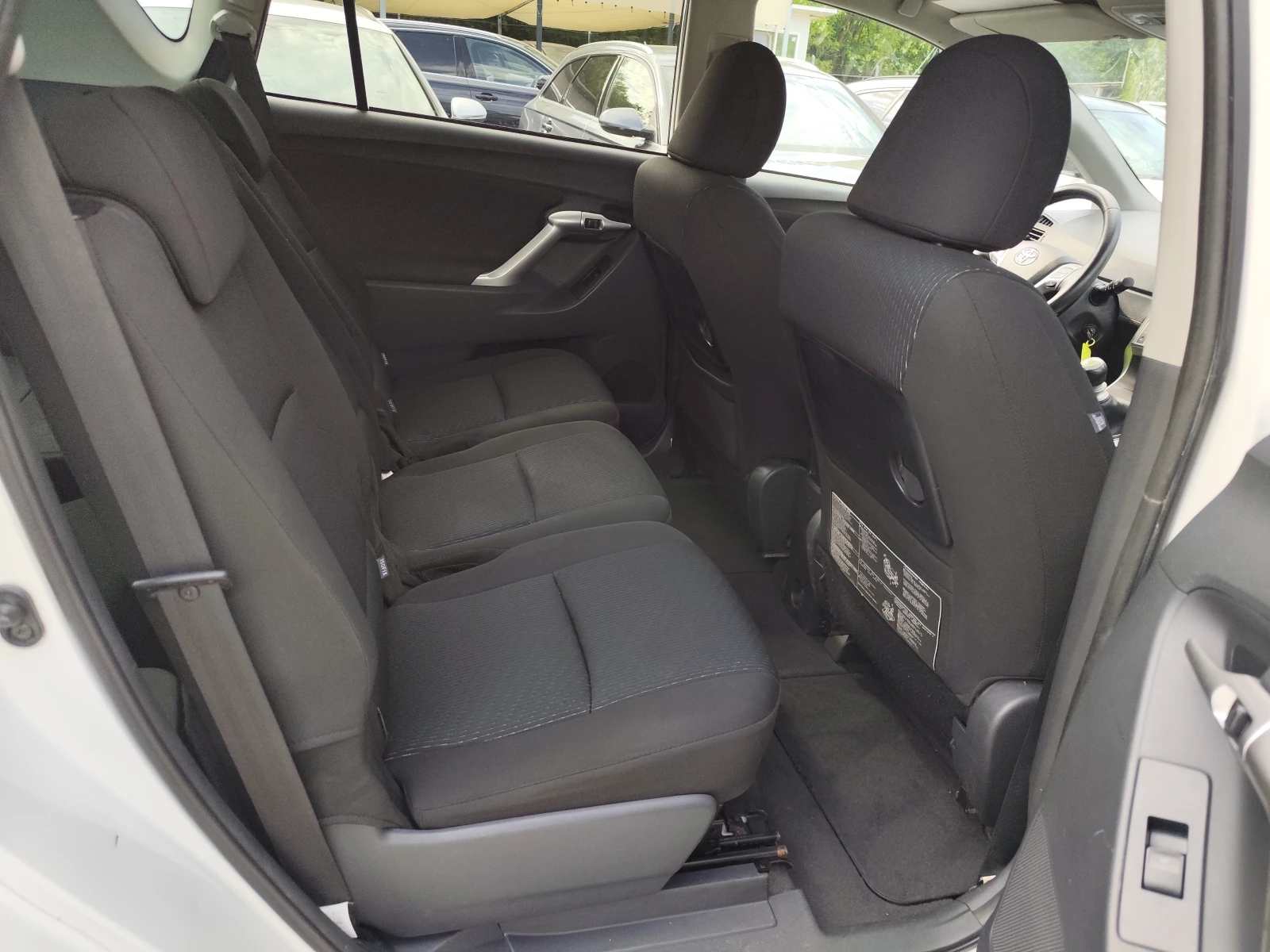 Toyota Verso 2.0D-4D * 7 �����* EURO5B * * KAMERA* PANORAMA*  | Mobile.bg � ����������� 12