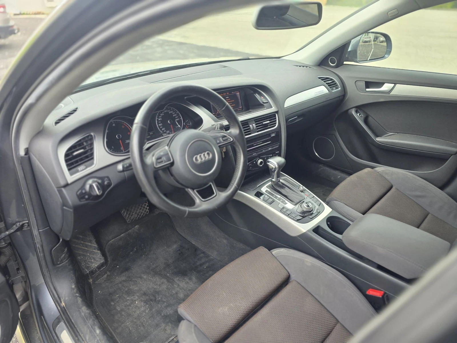 Audi A4 Allroad 2.0TDi Quattro , снимка 8 - Автомобили и джипове - 54983392