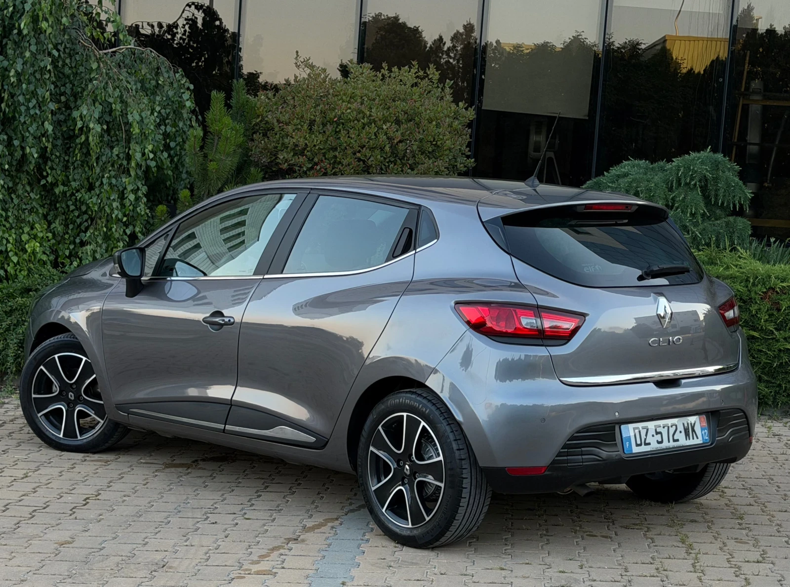 Renault Clio 1.2tce Automatic, снимка 4 - Автомобили и джипове - 55179977
