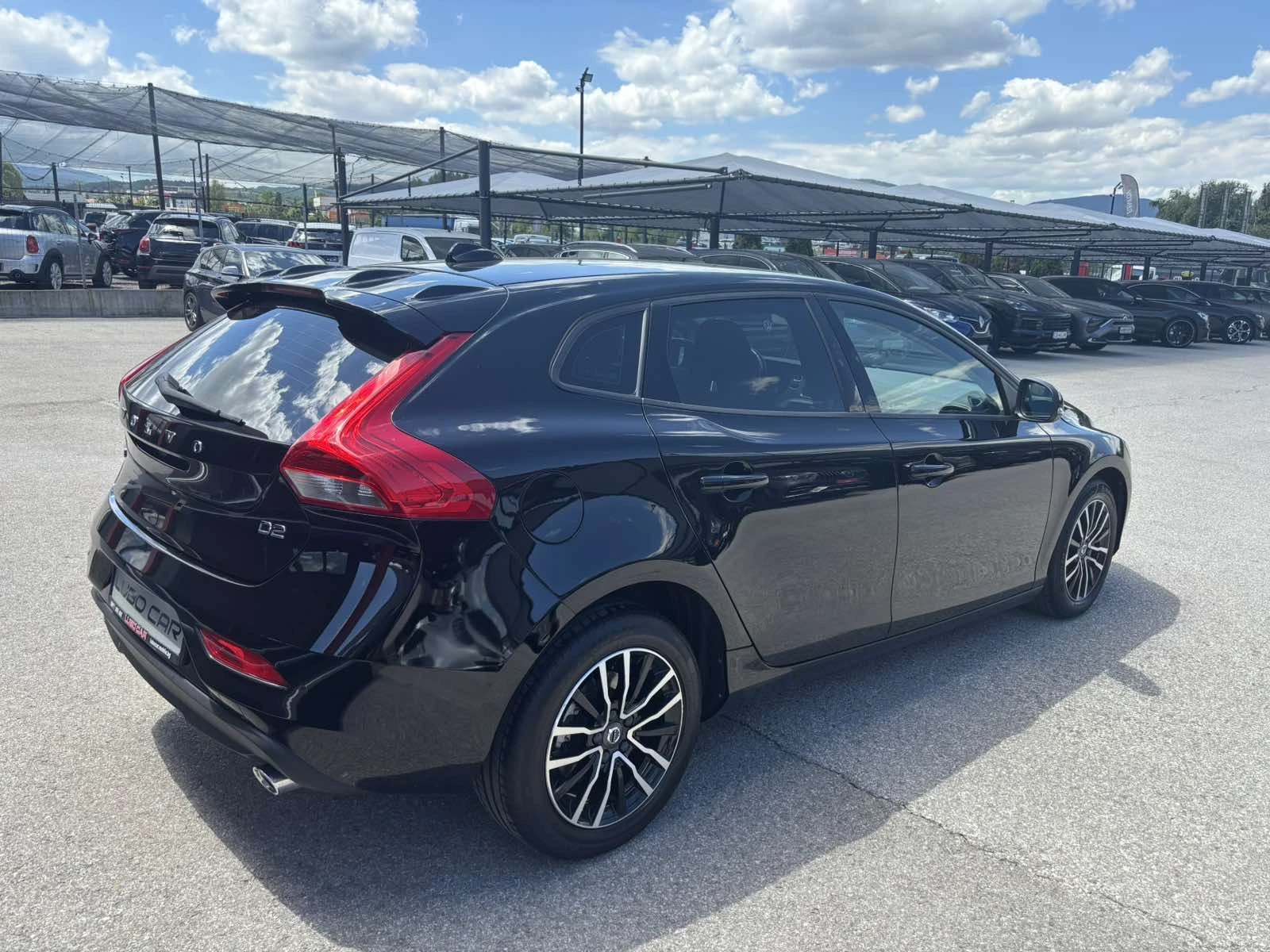 Volvo V40 2.0D-120kc.AUTOMATIK, снимка 5 - Автомобили и джипове - 55240643