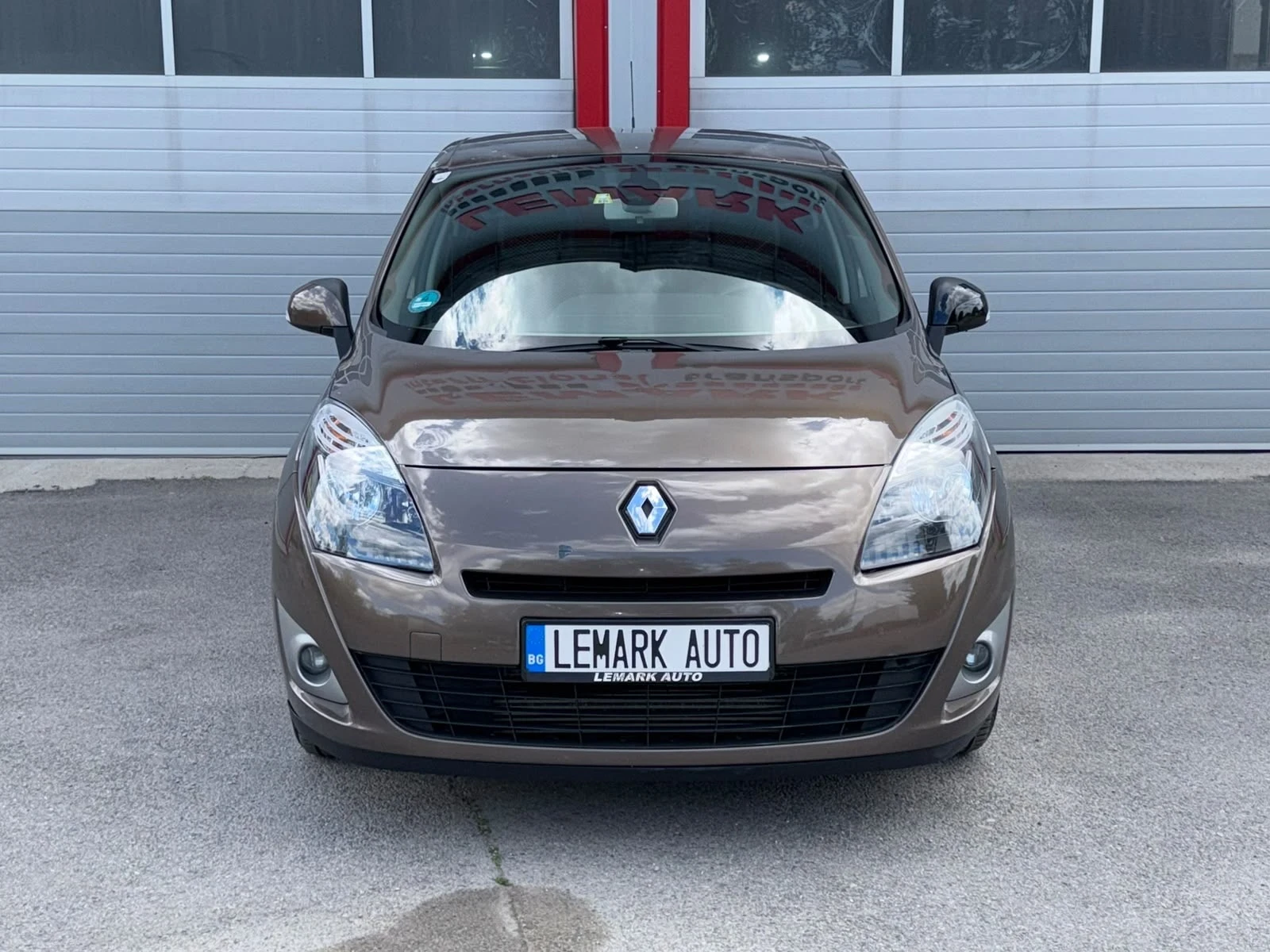 Renault Scenic 1.4TCE NAVI KLIMATRONIK 6-SPEED ЛИЗИНГ!!!
