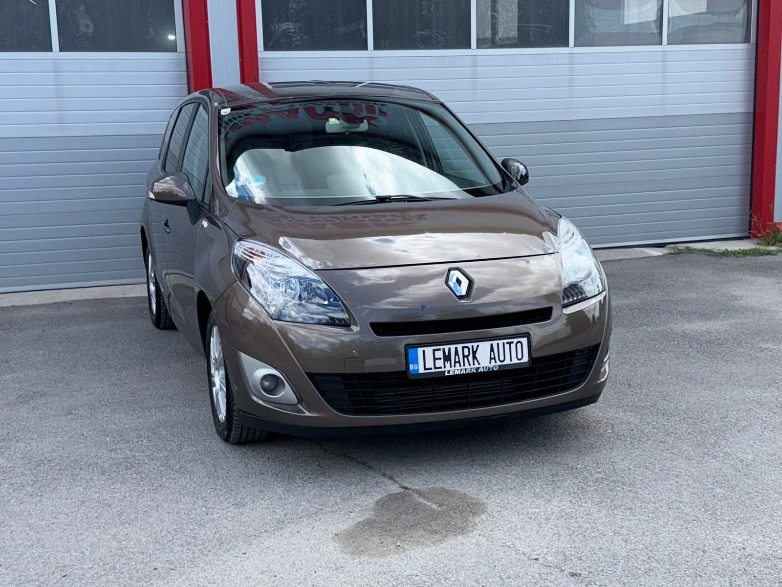 Renault Scenic 1.4TCE START STOP NAVI KLIMATRONIK 6-SPEED ЛИЗИНГ, снимка 3 - Автомобили и джипове - 55282476