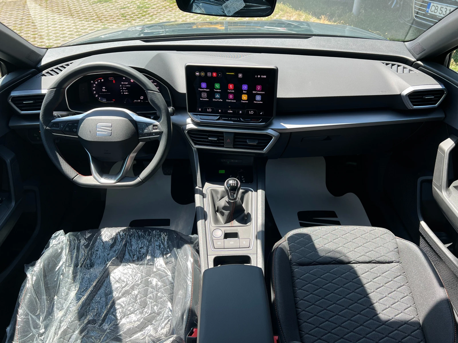 Seat Leon 1.5 TSI 150 к.с FR 6M/T, снимка 8 - Автомобили и джипове - 55529853