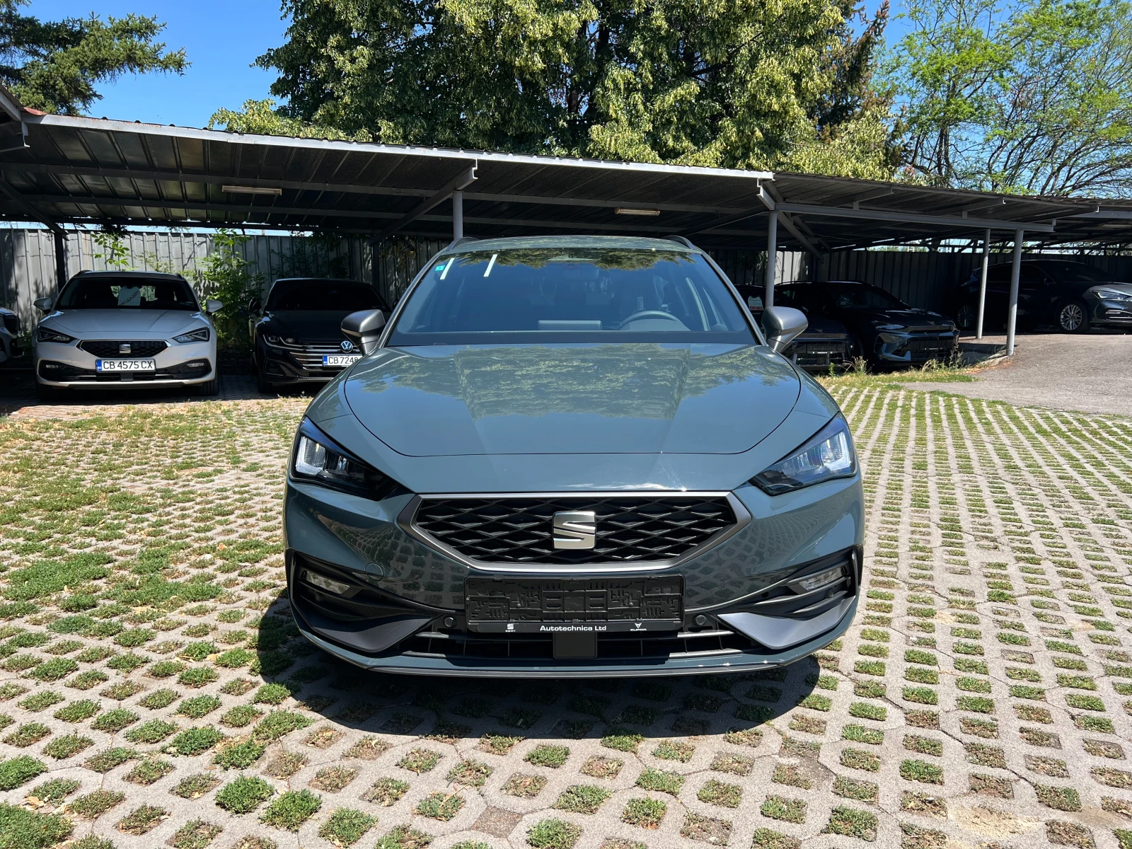 Seat Leon 1.5 TSI 150 к.с FR 6M/T, снимка 2 - Автомобили и джипове - 55529853