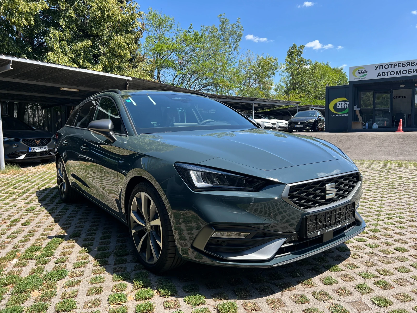 Seat Leon 1.5 TSI 150 к.с FR 6M/T, снимка 7 - Автомобили и джипове - 55529853