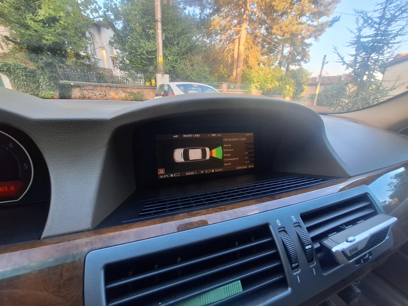 BMW 730 7 серия, снимка 16 - Автомобили и джипове - 56074071