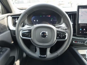 Volvo XC60 T6* AWD* BLACK EDTITION* PLUG-IN* DISTR* KEYLESS* , снимка 8