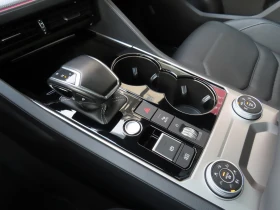 VW Touareg R-Line 3.0 V6 TDI SCR 4MOTION - 50925 € / 99600.64 лв. - 31729265 13