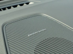 Volvo XC60 T6* AWD* BLACK EDTITION* PLUG-IN* DISTR* KEYLESS*  - 64200 € / 125564.29 лв. - 54111638 11