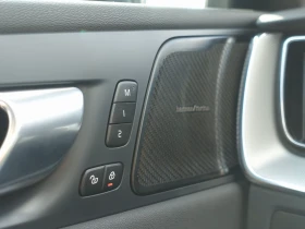 Volvo XC60 T6* AWD* BLACK EDTITION* PLUG-IN* DISTR* KEYLESS*  - 64200 € / 125564.29 лв. - 54111638 5