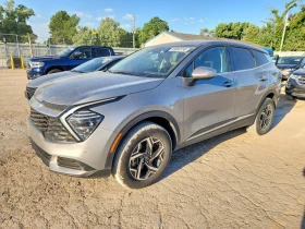 ������ Kia Sportage