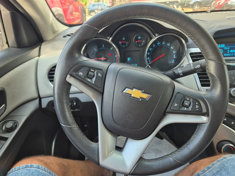 Chevrolet Cruze 2.0 CRDI 163k.с , снимка 11 - Автомобили и джипове - 52621894