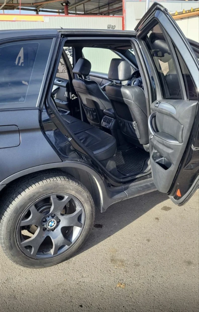 BMW X5, снимка 7 - Автомобили и джипове - 47760465