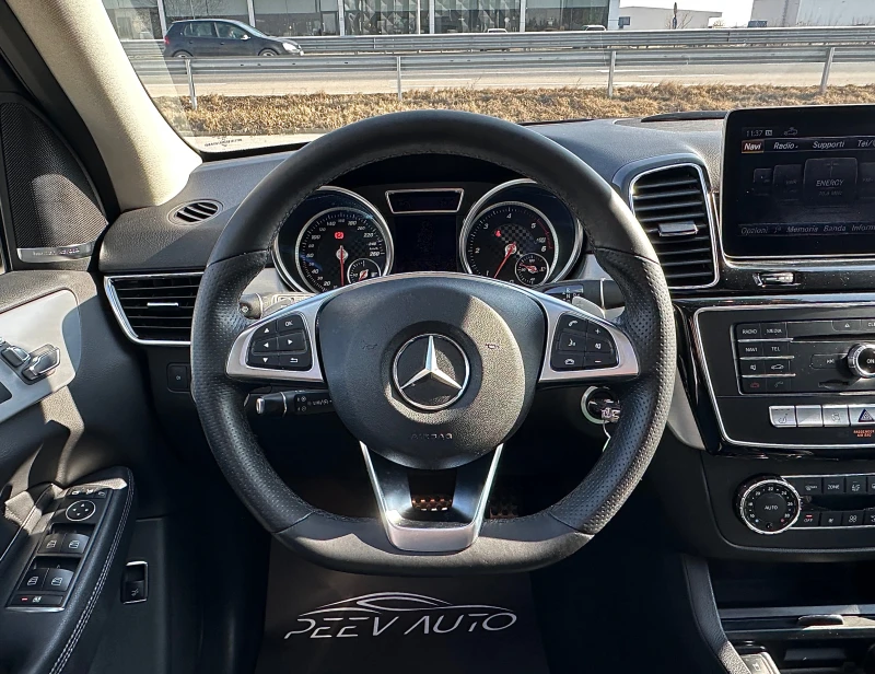 Mercedes-Benz GLE 350 #AMG LINE#PANORAMA#PODGREV#360 CAMERA#, снимка 13 - Автомобили и джипове - 48924819