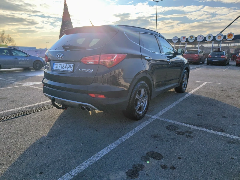 Hyundai Santa fe 2.2 CRDi 4WD, снимка 4 - Автомобили и джипове - 49301185