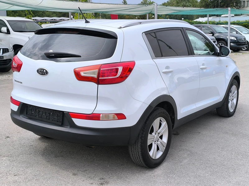 Kia Sportage 1.6 GDI, снимка 5 - Автомобили и джипове - 53105536
