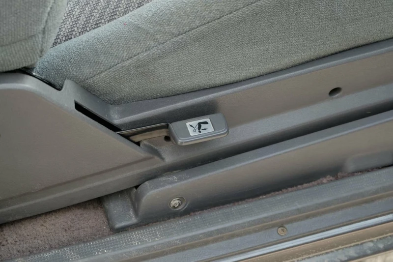 Toyota 4runner, снимка 13 - Автомобили и джипове - 52680011