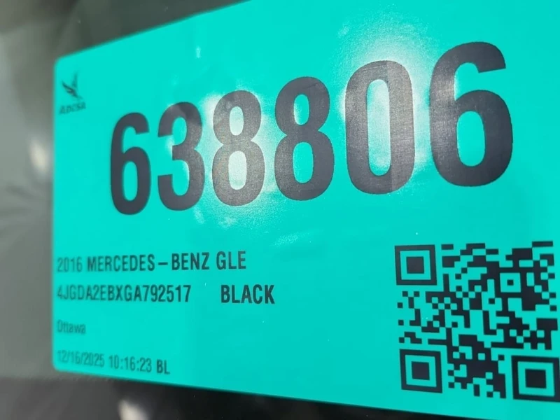 Mercedes-Benz GLE 350D  CARFAX, снимка 15 - Автомобили и джипове - 52839505