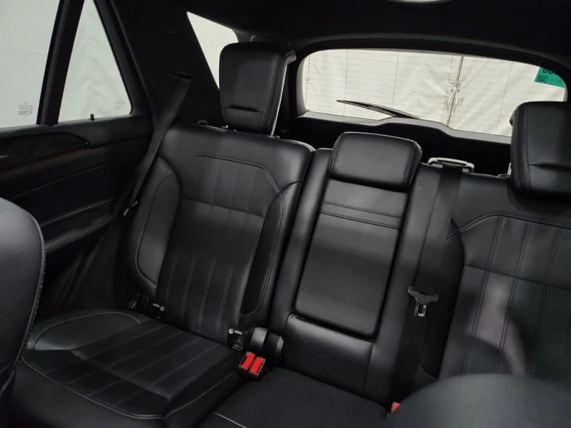 Mercedes-Benz GLE 350D  CARFAX, снимка 13 - Автомобили и джипове - 52839505