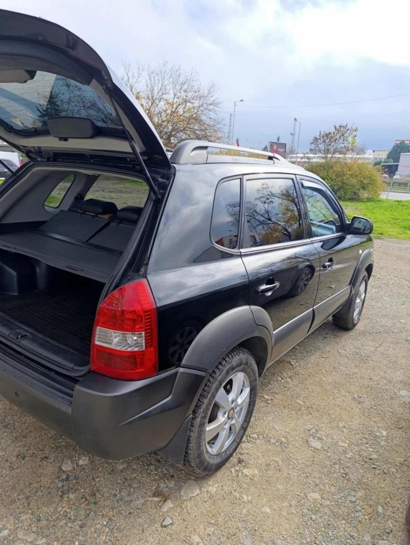 Hyundai Tucson, снимка 6 - Автомобили и джипове - 53202585