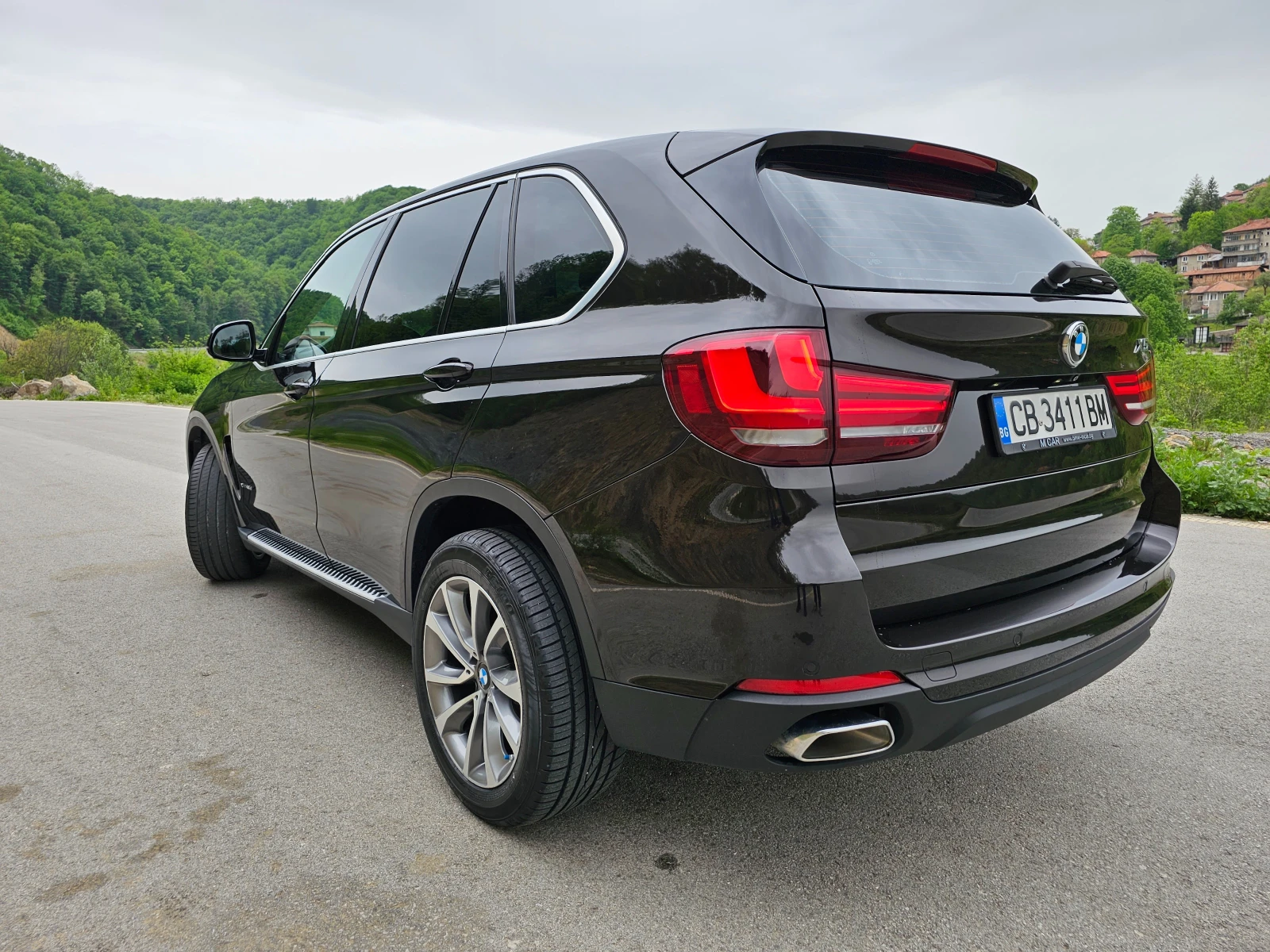 BMW X5 X DRIVE 40D - изображение 8